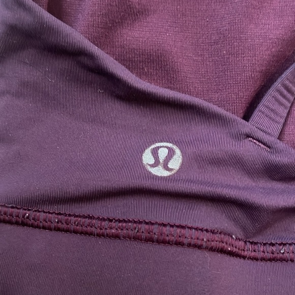 lululemon athletica Purple Sports Bra size 8 - Picture 2 of 3